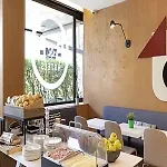 للمبيت والإفطار فندق أوديني