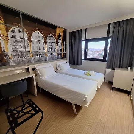 Hotel B&B Hotel Udine 3*