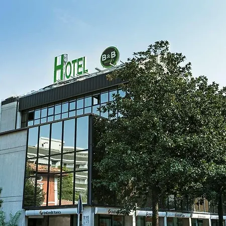 Hotel B&B Hotel Udine Udine