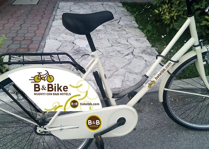 B&B Hotel Udine Szálloda