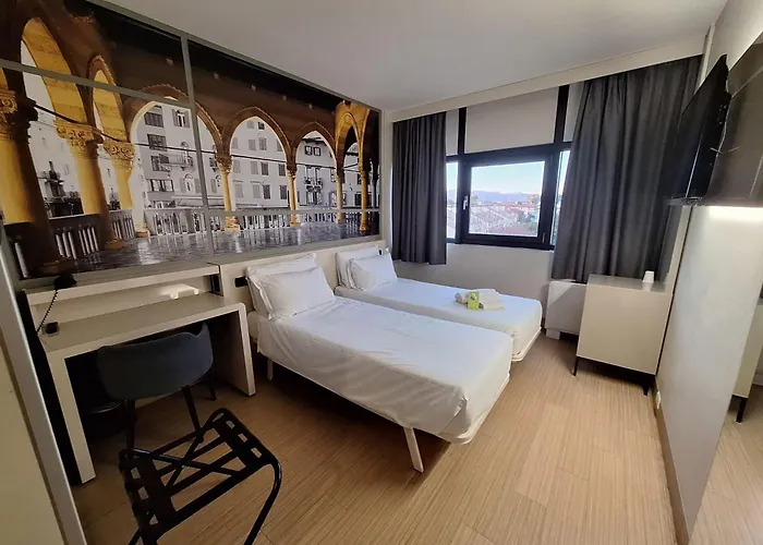 Szálloda B&B Hotel Udine 3*