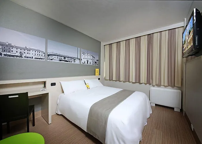 B&B Hotel Udine Hotel 3*