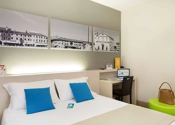 B&B Hotel Udine Szálloda